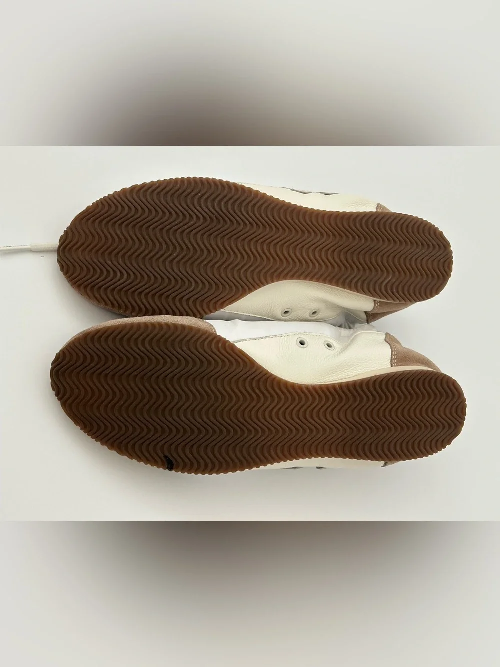 Tory Burch The Tory Sneakers Retro Classic Preppy Designer Neutral Designer $248